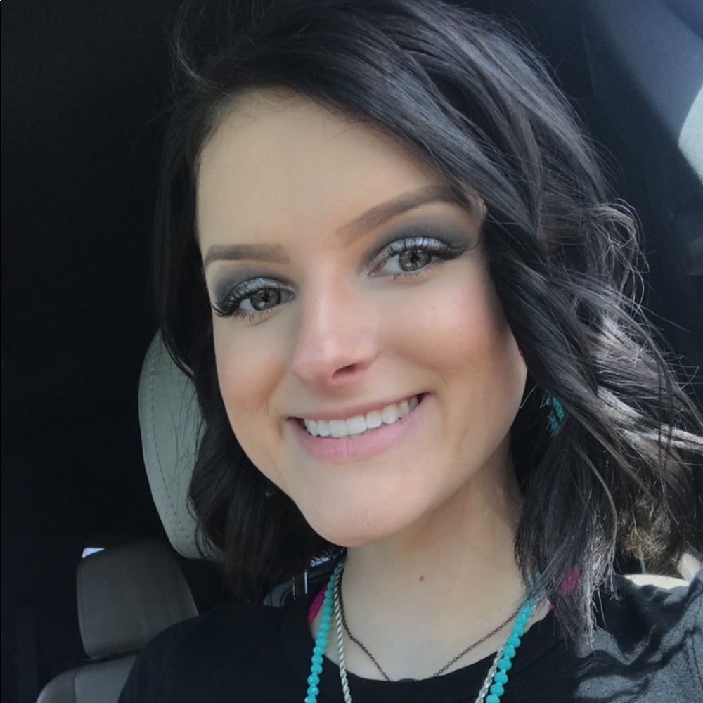 Meet your Posher, Reagan